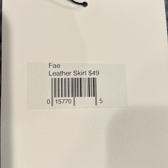 Women Dark Cream Leather Short Skirt - Picture 5 of 5